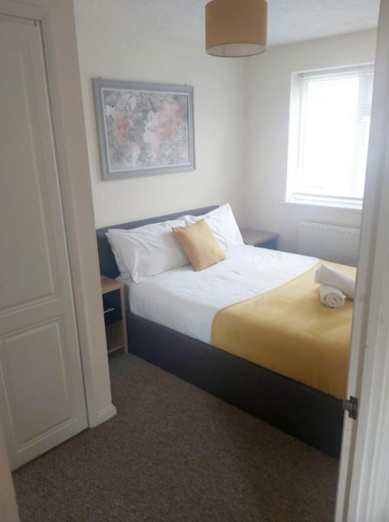 Ashford Holiday Home Smithy Drive Sleeps 5 Free Wifi And Vehicle Parking Kingsnorth Zewnętrze zdjęcie